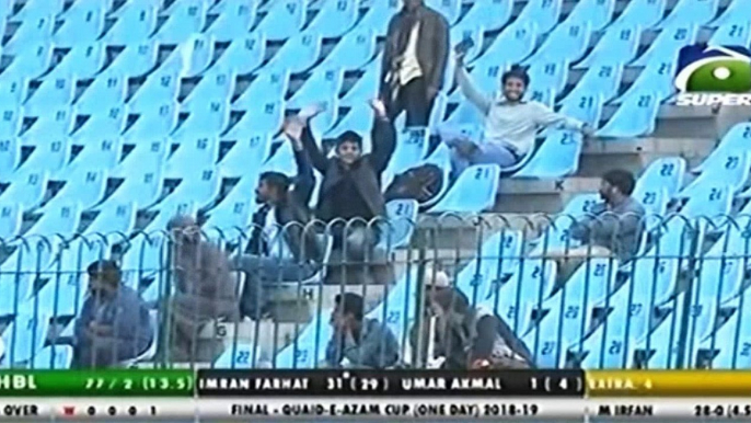 Umar Akmal 6,6,6 to Wahab Riaz