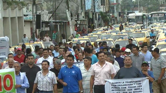 Paro de transportistas en el cantón Milagro, provincia del Guayas