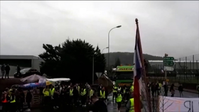 Haute-Saône Noidans-lès-Vesoul Manifestation lycéens et gilets jaunes