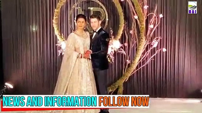 Priyanka Arrives With Family On Stage For Photo At Priyanka Nick's Wedding Reception