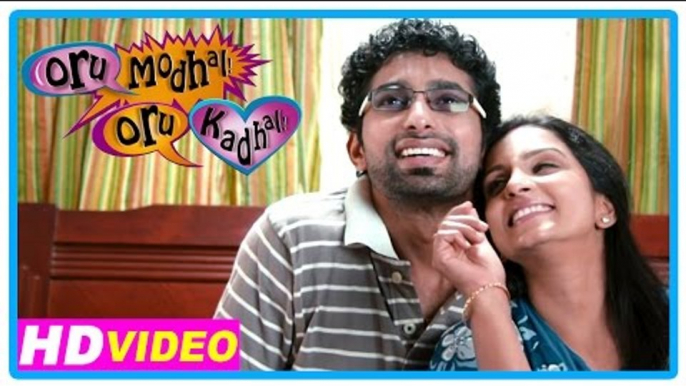 Oru Modhal Oru Kadhal Movie | Scenes | Title Credits | Intro of Vivek's family | Meera Krishnan