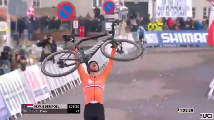 Cyclo-cross, Bogense 2019 - Mathieu van der Poel sacré champion du monde devant Wout Van Aert et Toon Aerts