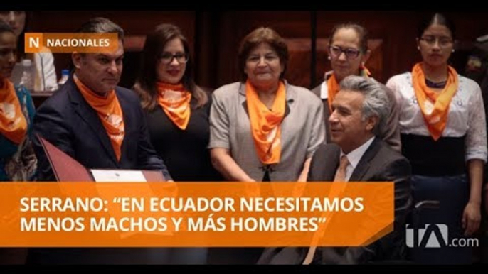 Moreno entregó a la Asamblea proyecto contra violencia de género