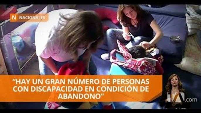 Fundación Campamento Esperanza atiende a niños con discapacidad - Teleamazonas