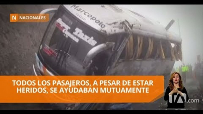 Un bus de pasajeros se accidentó y dejó cinco muertos y 25 heridos - Teleamazonas