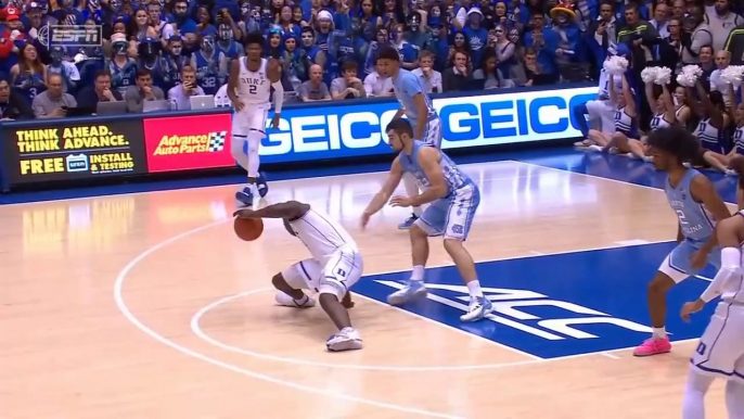 Basket-ball - NCAA - La star de Duke Zion Williamson explose sa chaussure et se blesse au genou, sous les yeux de Barack Obama