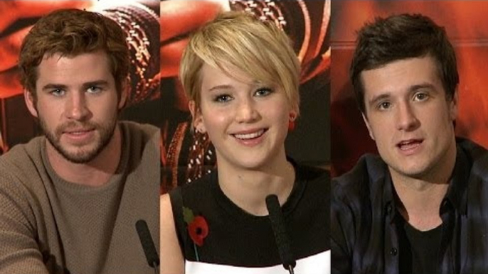 Hunger Games Catching Fire Premiere - Jennifer Lawrence, Liam Hemsworth & Josh Hutcherson Interviews