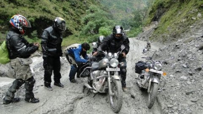 Living Cars: Royal Enfield Tour of Nepal 2011 (Episode 43)