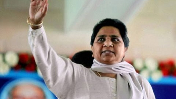 Mayawati hints early polls