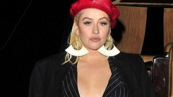 Christina Aguilera announces first UK tour in over a decade