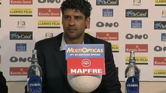 Rijkaard, satisfecho con los suyos