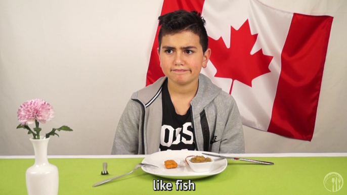 German Kids try Snacks from Canada (and Poutine)