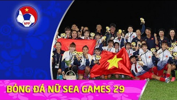 VÔ ĐỊCH SEA GAMES ĐT NỮ VIỆT NAM NHẬN MƯA TIỀN THƯỞNG