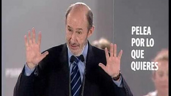 Rubalcaba pide a los suyos "correr más" para llegar primeros a la "meta" del 20-N