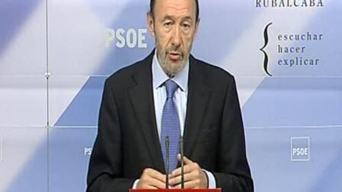 Rubalcaba:"Soluciones políticas a problemas financieros"