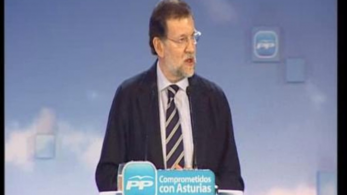 Rajoy: "Quienes se oponen a las reformas, quienes se oponen a todo, están en el inmovilismo"