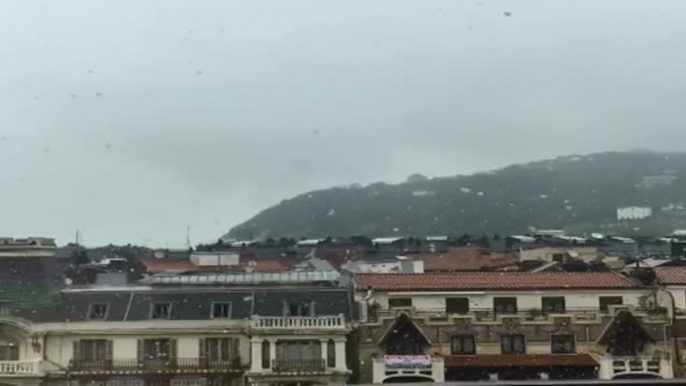 La primera ola de frío de la temporada llega a la mitad norte para quedarse