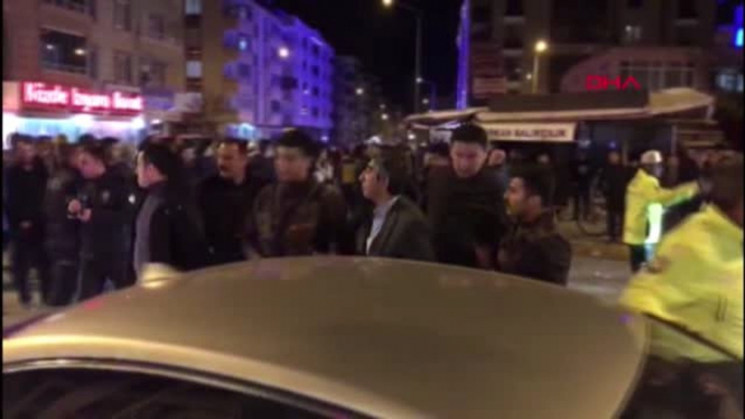 Iğdır'da Partililer Arasında Konvoy Gerginliği Çıktı, Polis Havaya Ateş Açtı