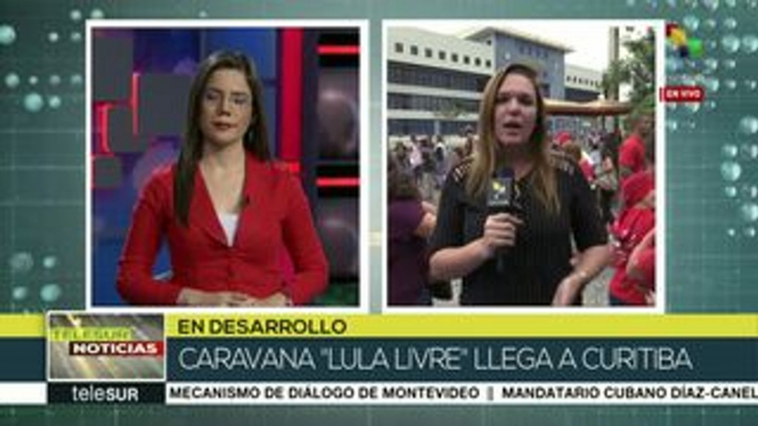 teleSUR Noticias: Brasil: caravana "Lula Livre" llega a curitiba