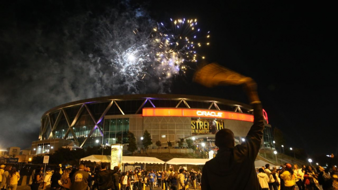 Stephen Curry, Klay Thompson Discuss Warriors Moving Across the San Francisco Bay