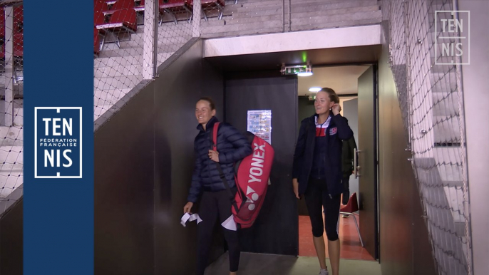 Fed Cup 2019 - France / Roumanie - la minute bleue n°2 : découverte du stade | FFT