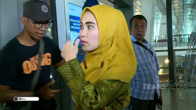 INSERT - Umroh, Ayu Ting-Ting Sempat Terancam Tidak Bisa Pulang ke Indonesia