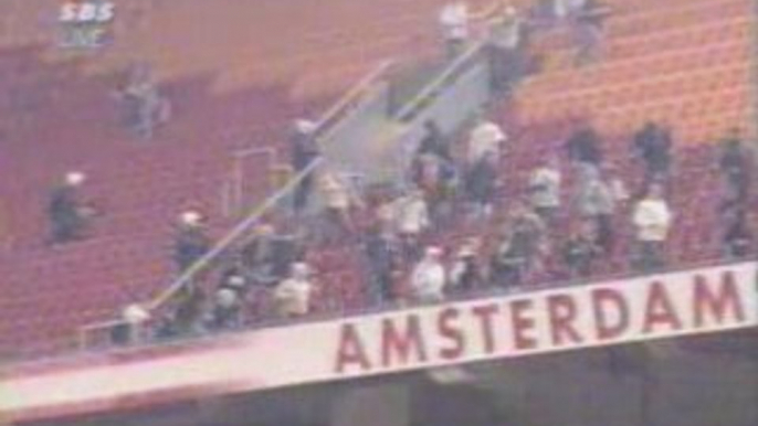 Hooligans - Ajax & Fc Utrecht