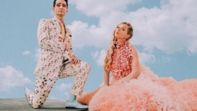 Taylor Swift's Drops Single and Video 'Me!' Featuring Brendon Urie