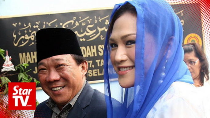 Bung Moktar, wife held for alleged corruption, expected to be charged on May 3