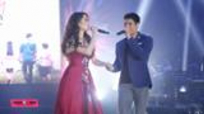 Jessy Mendiola and JC De Vera sing "Best Day Of My Life" at the ABS-CBN Kapamilya Trade Event