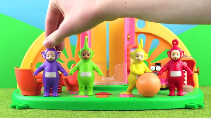 Teletubbies: Teletubbies Catching The Ball | Toy Play Video | Play games with Teletubbies