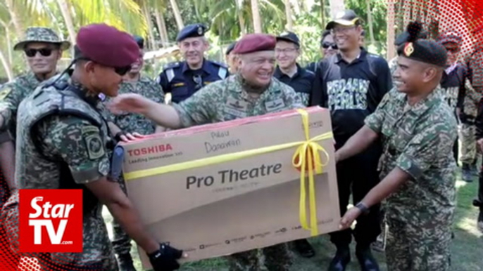 Raja Muda of Perlis visits Sabah servicemen and families