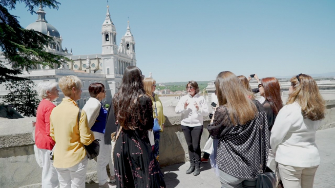 Free tour por Madrid con Mía