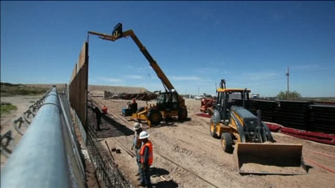 Trump insiste: "Al final México va a pagar por el muro"