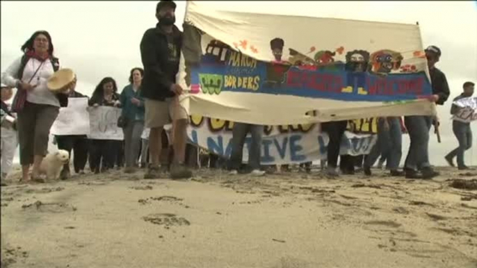 La caravana de migrantes llega a la frontera de México con Estados Unidos