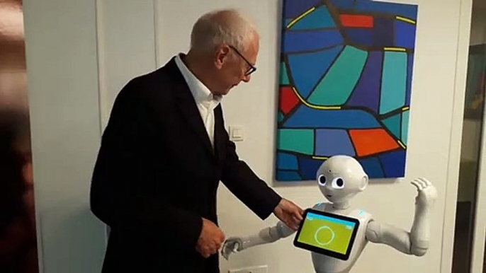 A Illkirch-Graffenstaden, un Ehpad accueille depuis mars 2019 Juliet, un robot pour divertir les personnes âgées
