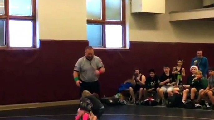 Little Brother Mistakes Sister's Wrestling Match for Fight