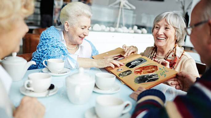 Adultos mayores: más vida social, más energía 