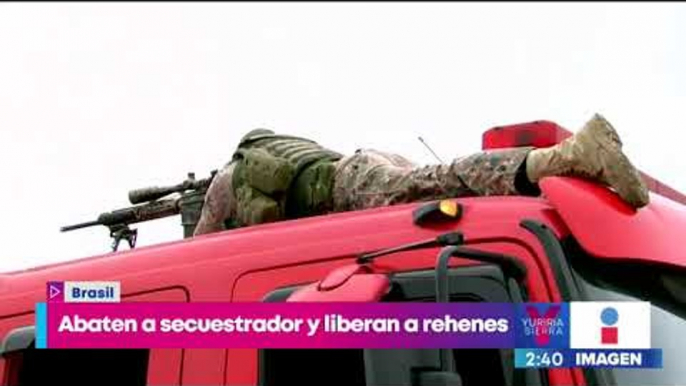 Abaten a secuestrador y liberan a rehenes de autobús en Brasil | Noticias con Yuriria Sierra