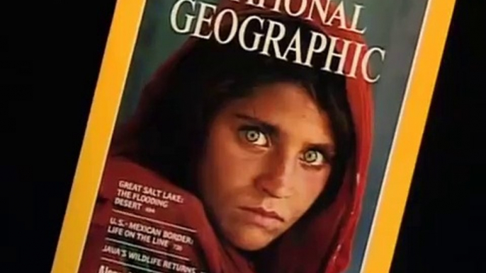 EN BUSCA DE LA MUCHACHA AFGANA SHARBAT GULA - PORTADA DE NATIONAL GEOGRAPHIC