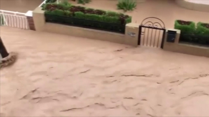 Les rues de la ville de Los Alcazares au sud-est de l'Espagne totalement inondées après de forts orages