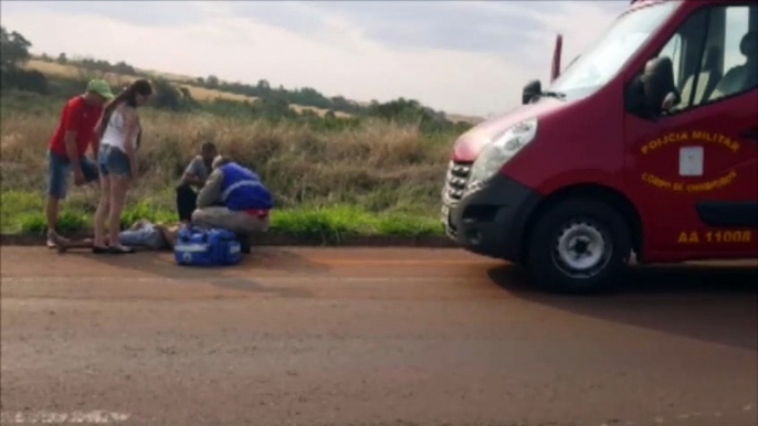 Ciclista fica ferido ao sofrer queda e é socorrido pelo Siate