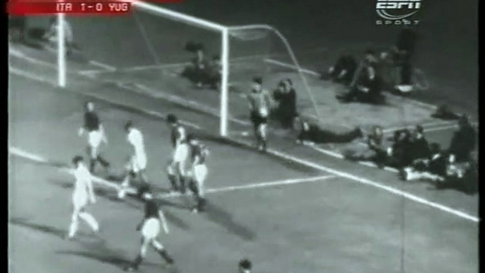 UEFA EURO 1968 Final Game #2 - Italy vs Yugoslavia - 1.Half