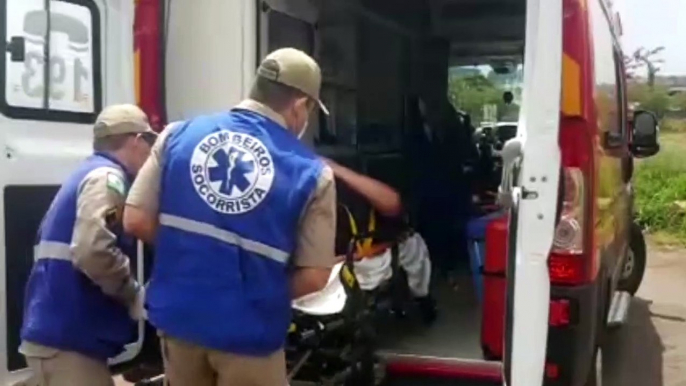 Motociclista de 28 anos é socorrido pelo Siate no Bairro Pacaembu