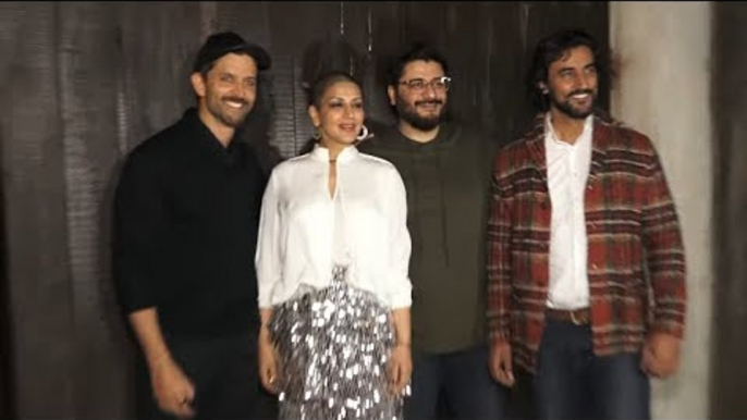 Sonali Bendre Behl Celebrates Her Birthday & New Years Eve With Hrithik Roshan & BFFs | SpotboyE