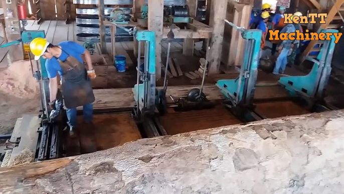 Amazing Big Wood Sawmill Machines Working, Extreme Easy Cutting Big Tree Chainsaw Machines