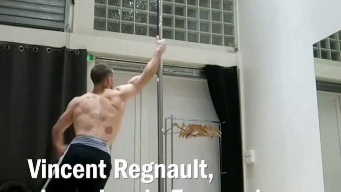 Vincent Regnault de Dragon Pole Dance, champion de France de pole dance