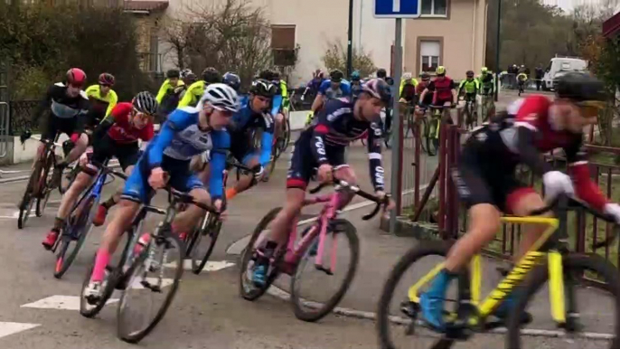 Cyclo-cross - La course de Golbey remportée par Vincent Sibille