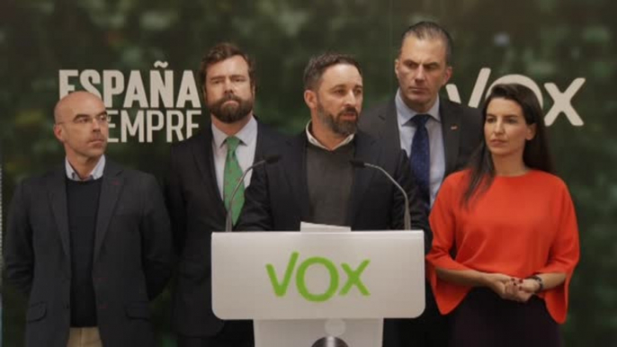 Abascal: "Tezanos es un miserable y el PSOE utiliza las instituciones democráticas al servicio de un partido político"