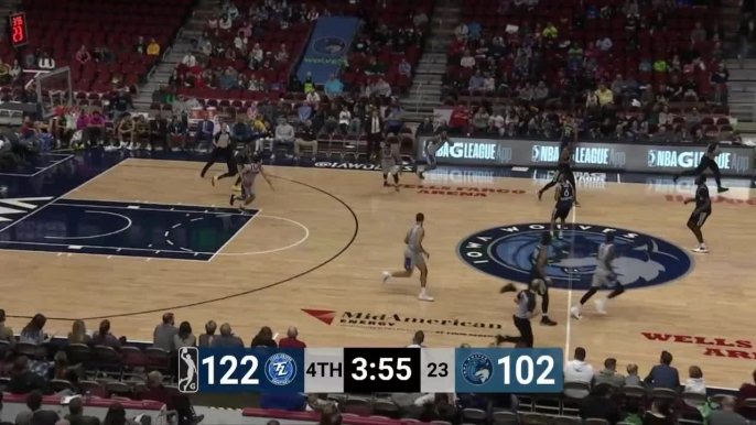 Isaiah Roby Posts 11 points & 10 rebounds vs. Iowa Wolves